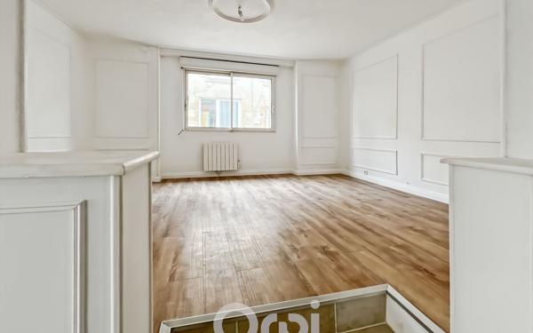 Immeuble à vendre    4 pièces • 186 m2 Ambazac