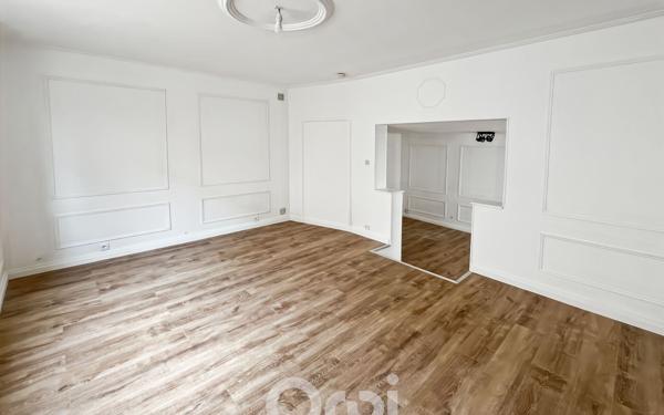 Immeuble à vendre    4 pièces • 186 m2 Ambazac