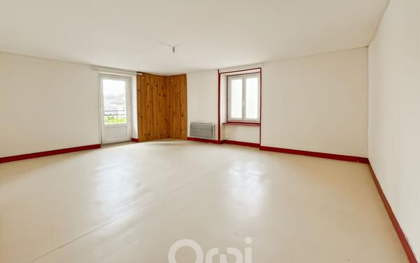 Immeuble à vendre    4 pièces • 186 m2 Ambazac