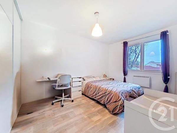 Maison à vendre  5 pièces - 136,94 m2 ENTRESSEN - 13