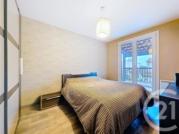 Maison à vendre  5 pièces - 136,94 m2 ENTRESSEN - 13