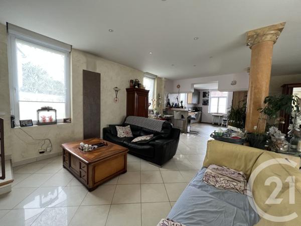 Maison à vendre  6 pièces - 194 m2 DALLON - 02