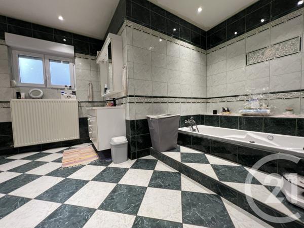 Maison à vendre  6 pièces - 194 m2 DALLON - 02