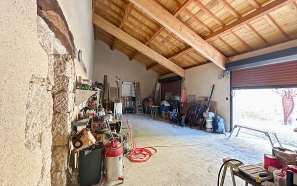 Maison à vendre    3 pièces •  Lectoure