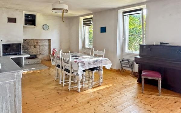 Maison à vendre    3 pièces •  Lectoure