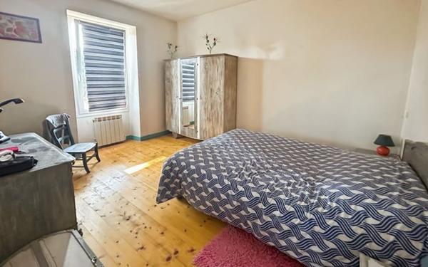 Maison à vendre    3 pièces •  Lectoure