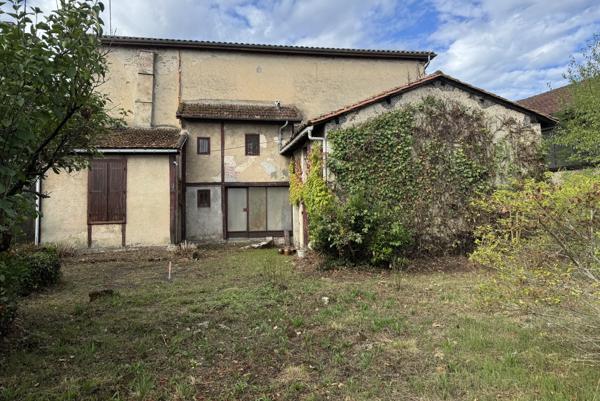 Maison de ville Casteljaloux à rénover ? 152 m² habitables avec grenier aménageable et garage