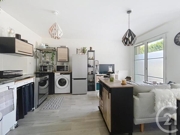 Appartement F2 à vendre  2 pièces - 39,84 m2 MOISSY CRAMAYEL - 77