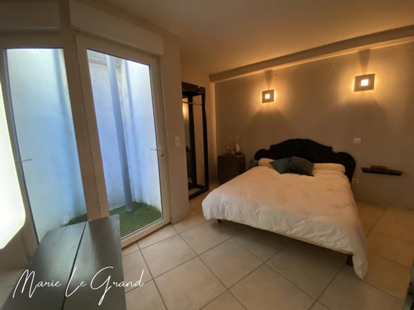 Maison
         4 pièces
        - 238 m² 239 000 € *