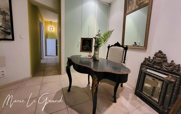 Maison
         4 pièces
        - 238 m² 239 000 € *