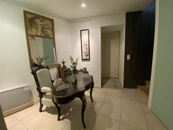 Maison 4 pièces - 238 m²