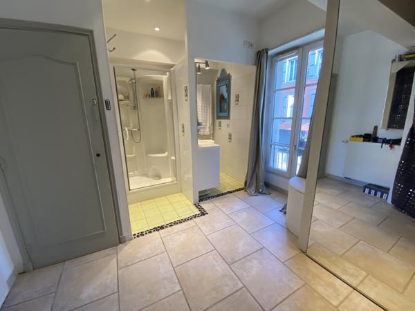 Maison 4 pièces - 238 m²