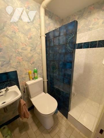 Exclusivité, une villa individuelle datant de 1978, construction en moellons et crépi, d’une surface