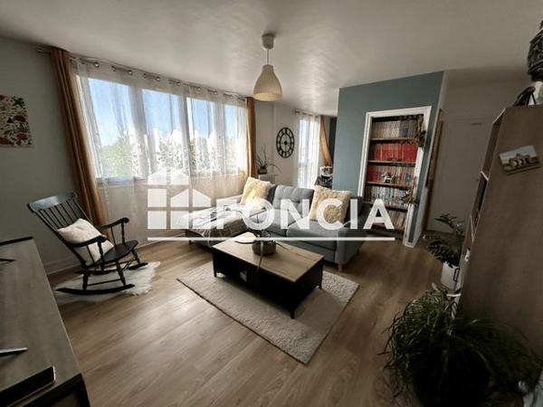 À vendre Appartement 5 pièces 78.75 m² - Rochefort 17300