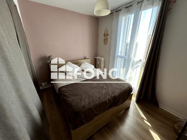 À vendre Appartement 5 pièces 78.75 m² - Rochefort 17300