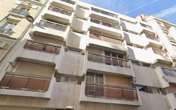 Appartement à vendre    1 pièce • 23 m2 Paris 14