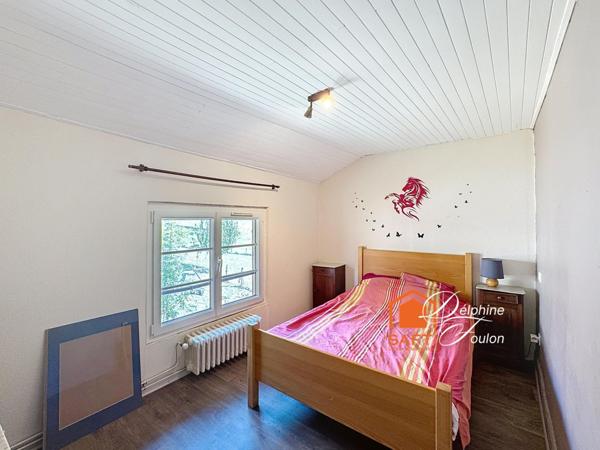 Maison 4 chambres avec T1 indépendant et grange