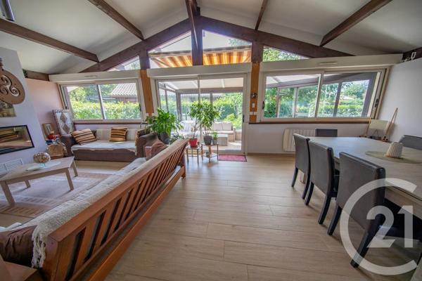 Maison à vendre  6 pièces - 132 m 2   LE TAILLAN MEDOC  - 33