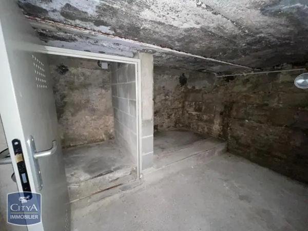 Appartement à louer 4 pièces 78.5m² Saumur (49400)