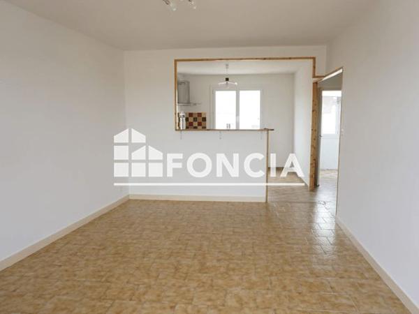 Location Appartement 3 pièces 62.24 m² - 13 RUE DE LA VIEILLE HORLOGE La Roche Sur Yon 85000