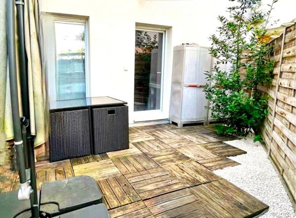 Appartement à vendre 3 pièces CERGY LE HAUT (95) Balcon jardinet parking PMR