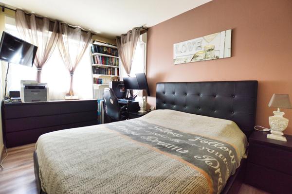 Appartement à vendre 3 pièces CERGY LE HAUT (95) Balcon jardinet parking PMR