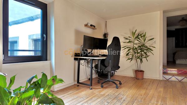 Vente
                Maison183 m² - 6 Pièces -
                    CEBAZAT (63118)