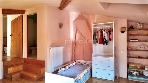 Vente
                Maison183 m² - 6 Pièces -
                    CEBAZAT (63118)