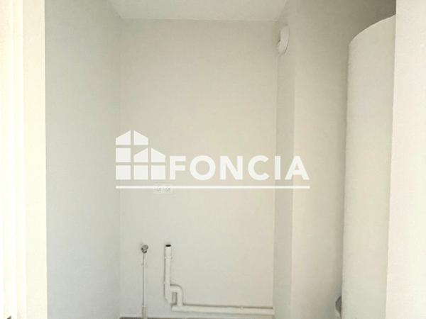 Location Appartement 2 pièces 45.89 m² - Bât. J LE CLOS DES CORNELLES Saint Jean De Moirans 38430