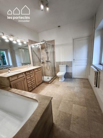 Demeure ancienne rénovée 11 pièces - 7 chambres