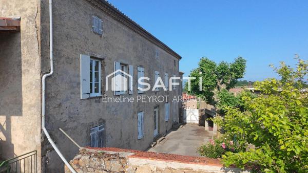 Maison de caractère, elle n’attend plus que vous.