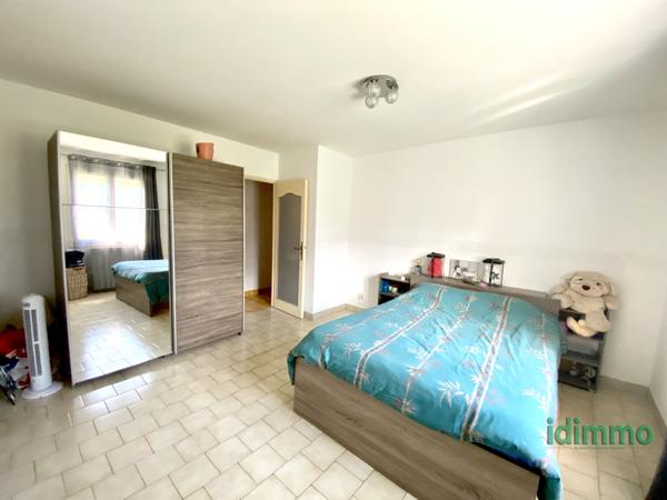 Magnifique maison de 171 m2 avec 822 m2 de terrain , idéal pour investisseur ou famille à Annonay... Annonay (07100)