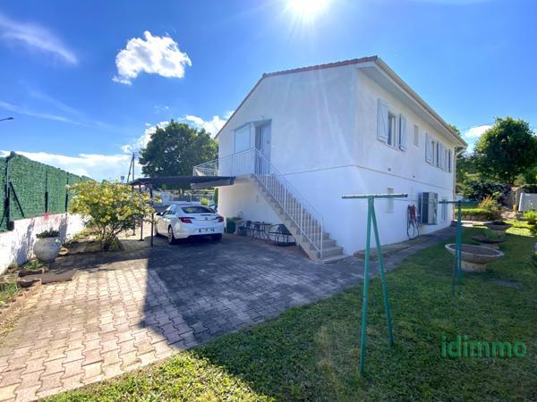 Magnifique maison de 171 m2 avec 822 m2 de terrain , idéal pour investisseur ou famille à Annonay... Annonay (07100)