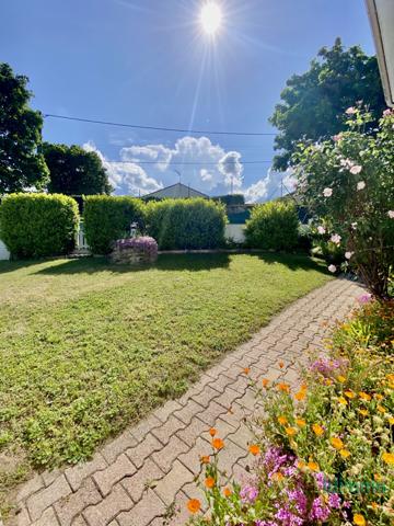 Magnifique maison de 171 m2 avec 822 m2 de terrain , idéal pour investisseur ou famille à Annonay... Annonay (07100)