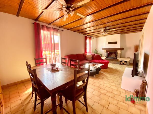 Magnifique maison de 171 m2 avec 822 m2 de terrain , idéal pour investisseur ou famille à Annonay... Annonay (07100)