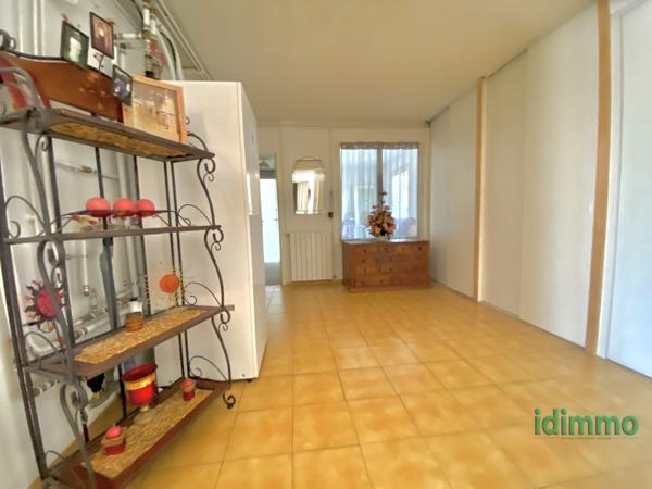 Magnifique maison de 171 m2 avec 822 m2 de terrain , idéal pour investisseur ou famille à Annonay... Annonay (07100)