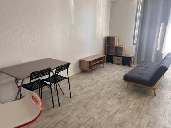 Location Appartement T1 bis meublé avec parking- Saint-Hilaire