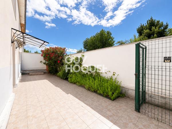 MAISON À VENDRE DE 7 PIÈCES DE 151,00 M²
