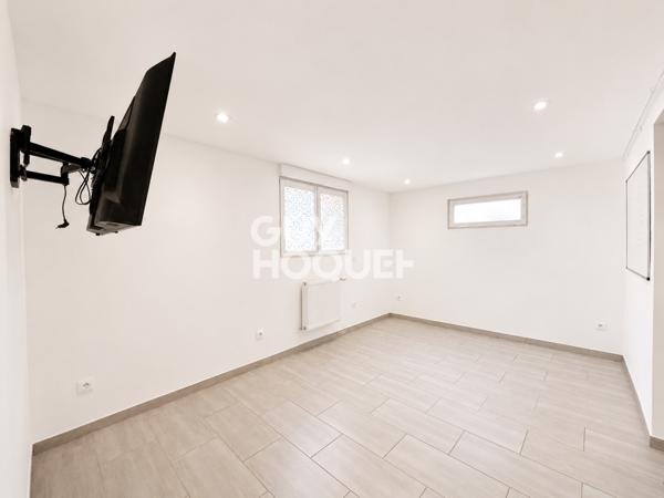 MAISON À VENDRE DE 7 PIÈCES DE 151,00 M²