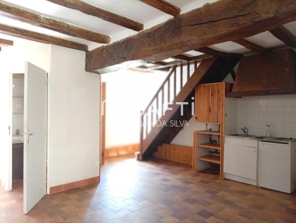 CHARMANTE MAISON DE CAMPAGNE