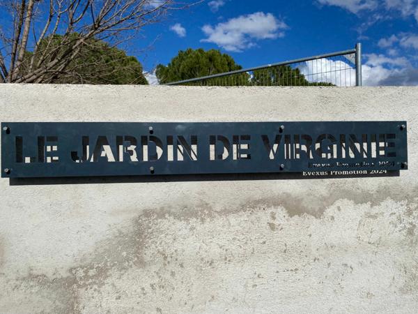 Terrain à vendre    Les Mées