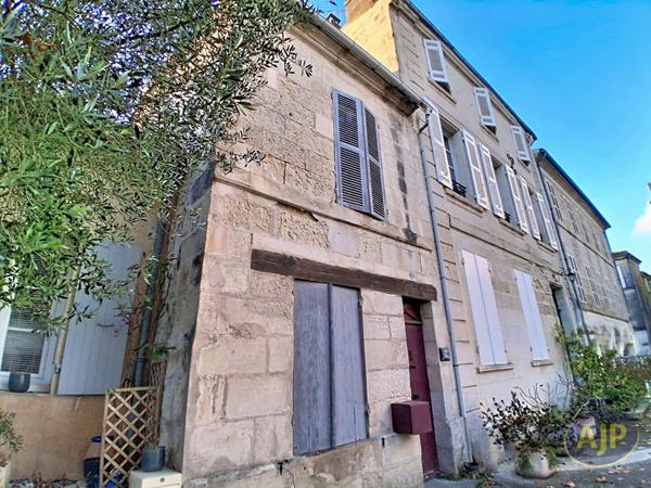 Vente maison Saintes : 86 000 € - AJP Immobilier Saintes