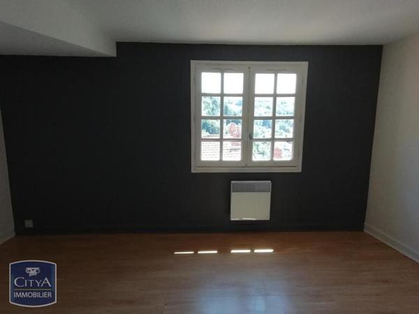 Location appartement Thiers (63300) 2 pièces 44.66m²