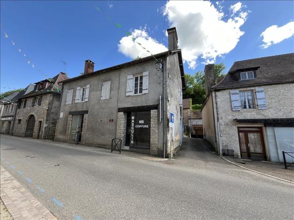 Immeuble à vendre |  Tourtoirac |  195 m²