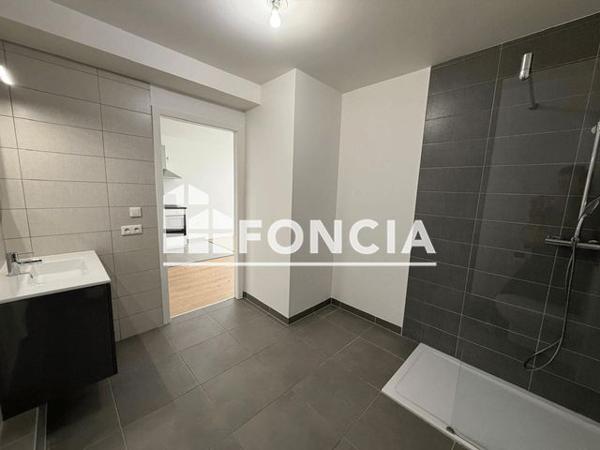 Location Appartement 2 pièces 42 m² - Saint Louis 68300