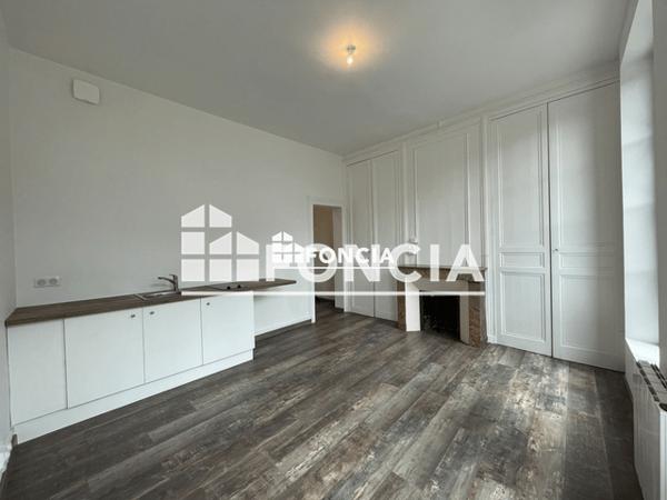 Location Studio 22.68 m² - 10 RUE DU MARECHAL FOCH Livarot 14140