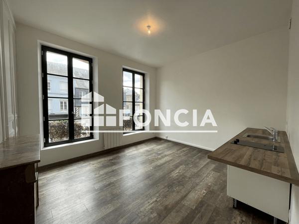 Location Studio 22.68 m² - 10 RUE DU MARECHAL FOCH Livarot 14140