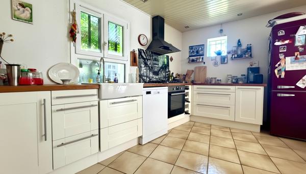 Rare à la vente Maison dans le Village d'Evry