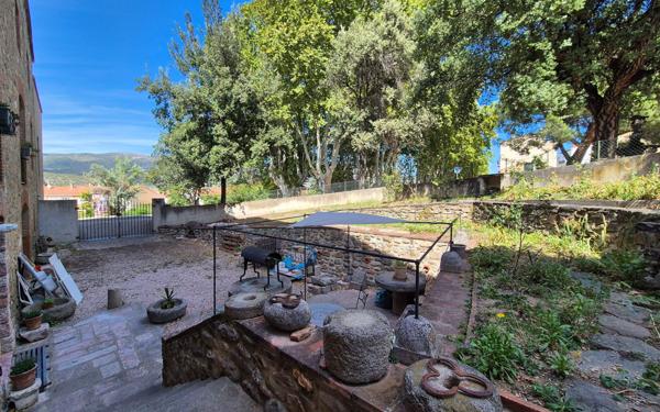 Appartement à vendre    4 pièces • 143,62 m2 Prades