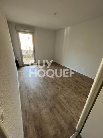 VENTE BIEN LOUE : appartement avec Balcon et place de parking F2 (40 m²) à PERPIGNAN
